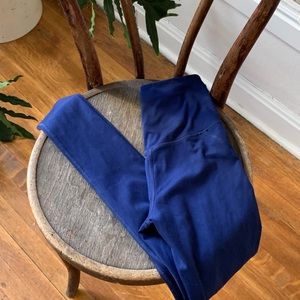 Girlfriend collective navy leggings